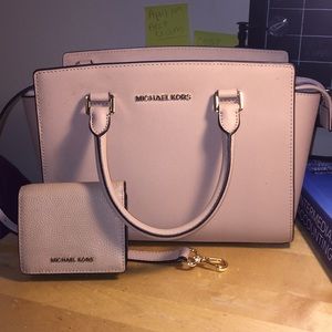 Michael Kors Purse & Wallet